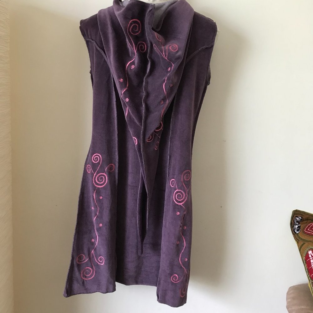 Sleeveless Hooded Tunic with Pink Swirl Embroidery - Purple